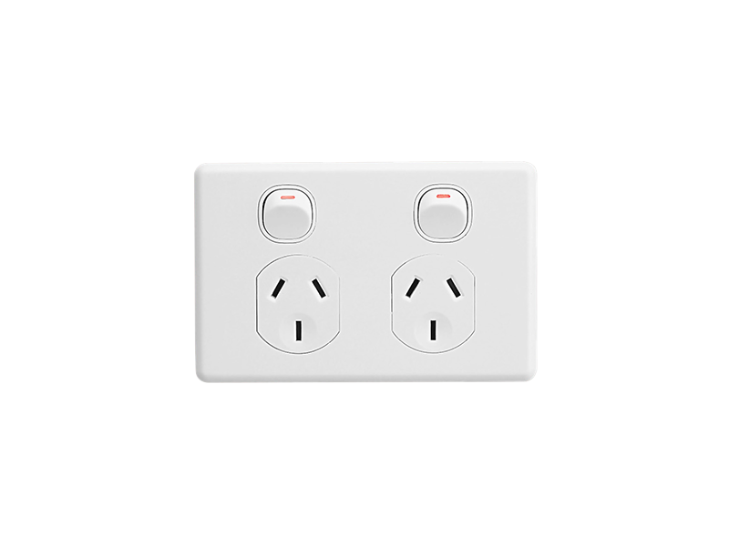 Clipsal C2025 | Double power point GPO 10Amp 250v White (Classic Series) C2025WE