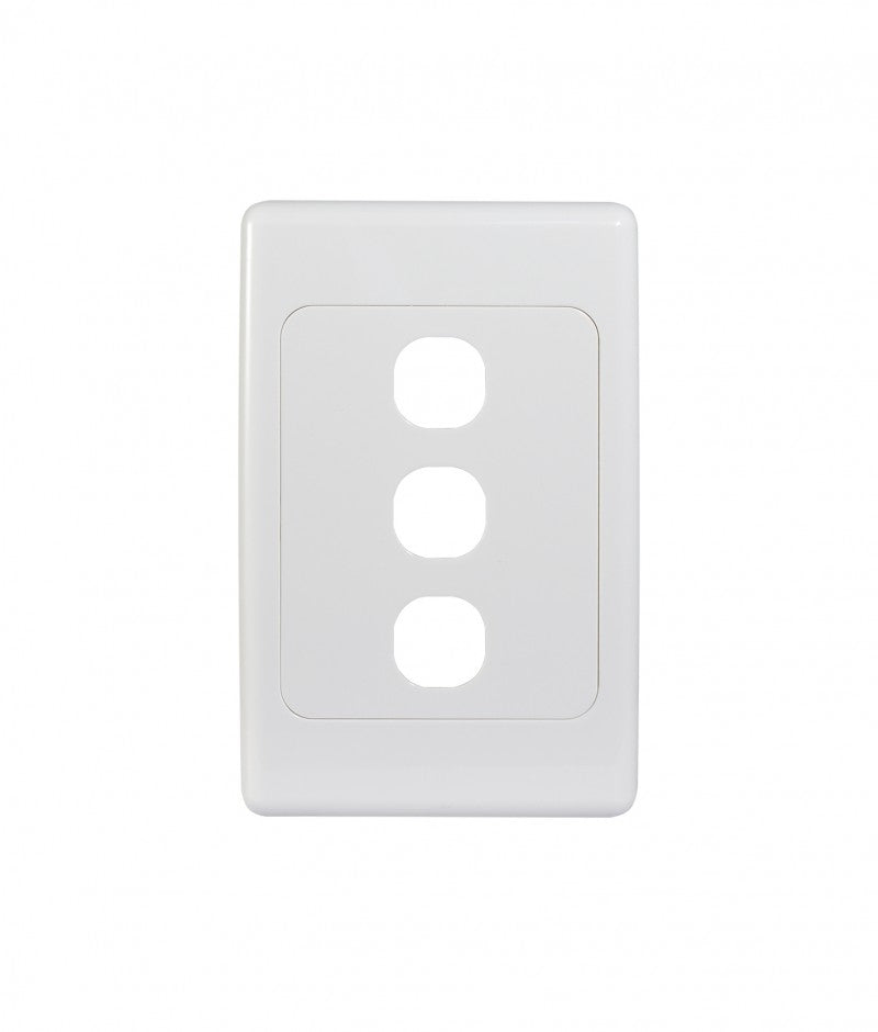 Cougar Blank Switch Plate Vertical 3 Gang (COSWPV3G) GSM