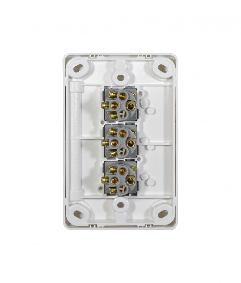 Puma Switch Vertical 3 Gang 10AX/16A 250V (PUSWV3G) GSM