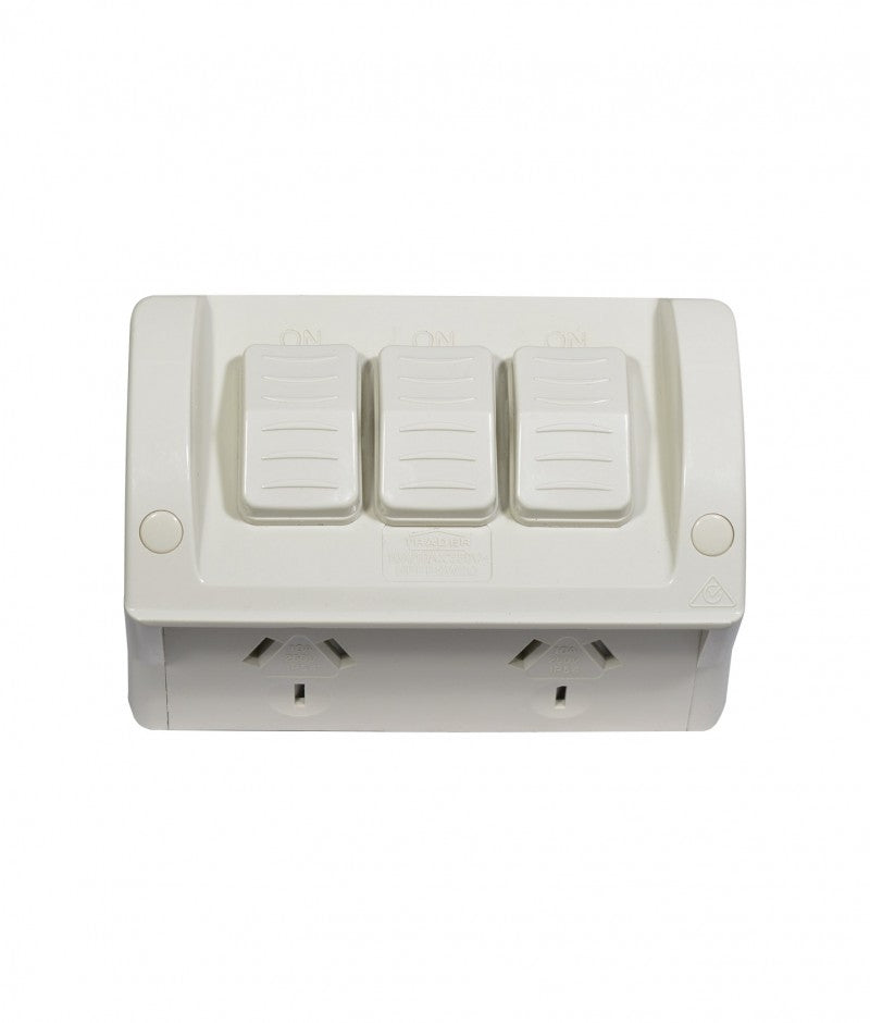 Hippo Double Outdoor Power Point With Extra Switch IP54 10A (HPPPSW2G) GSM