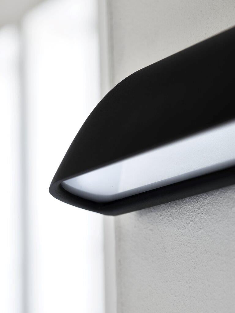 Front 36 Wall Metal, Plastic Black, Opal - 84091003