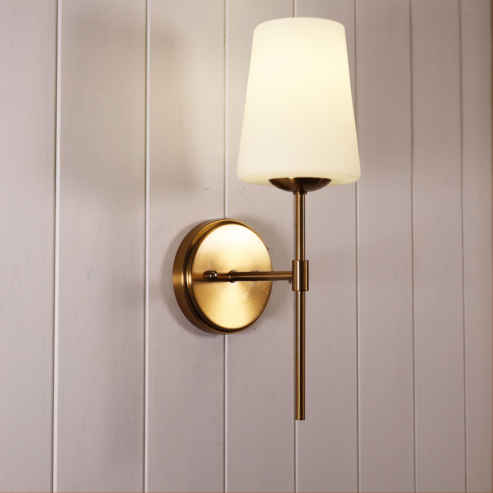 https://oriel-lighting.com.au/wp-content/uploads/2023/10/OL69463SB_LS.jpg
