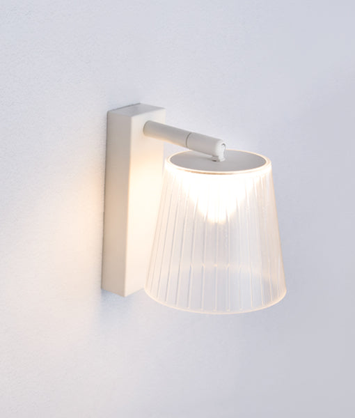 WALL INTERNAL S/M LED 6W WH 1 switch Clear CHESTER01 Cla Lighting