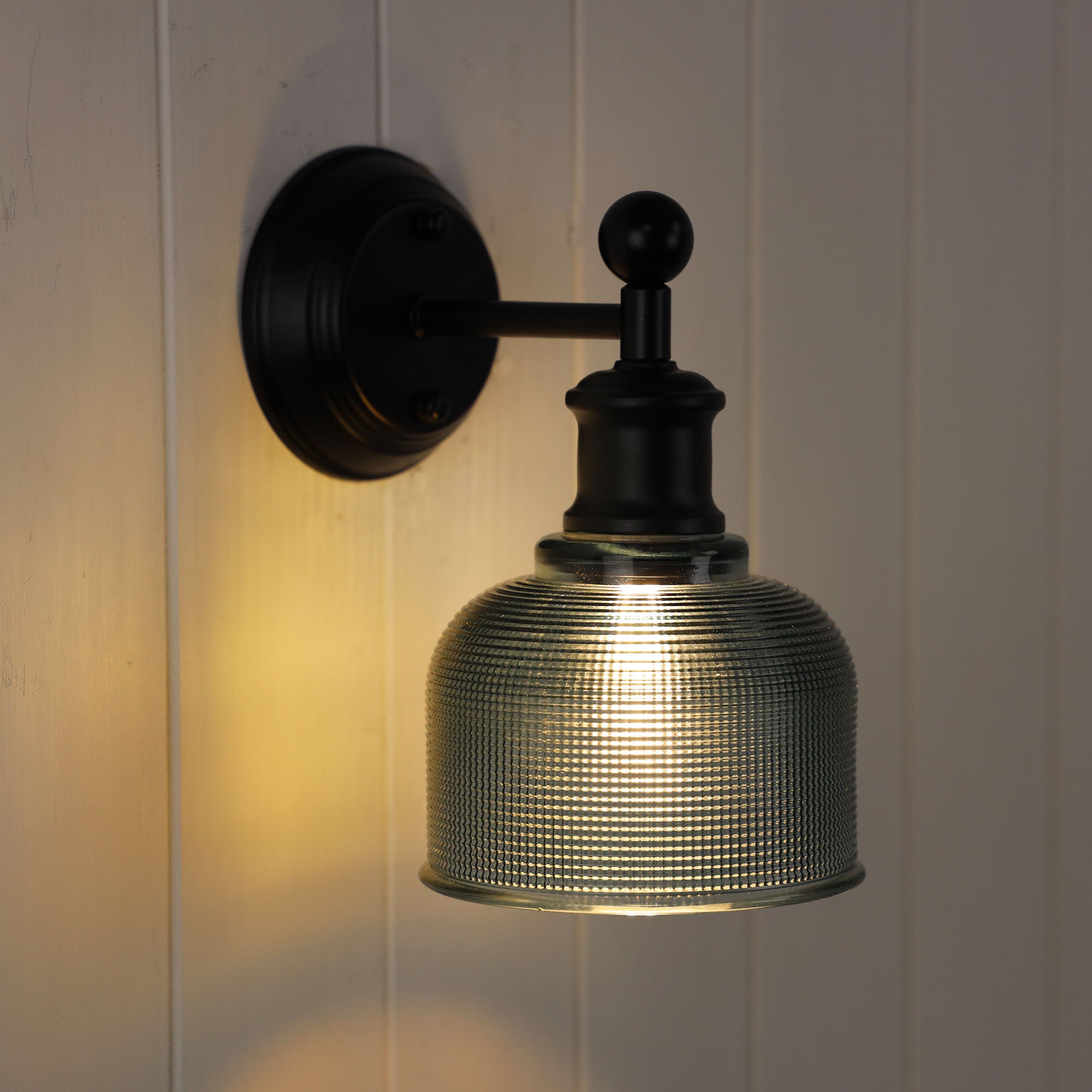 BRIGHTON WALL LIGHT BLACK/BLUE - OL69371BL