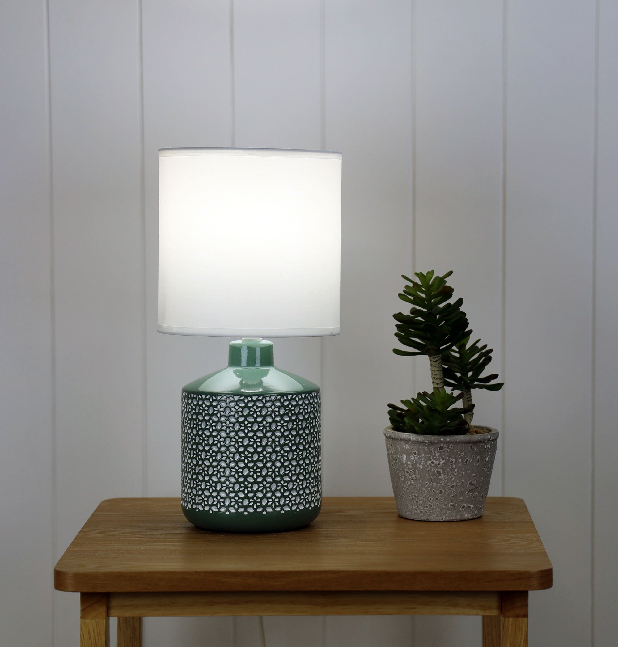 CELIA TABLE LAMP GREEN w/ WHITE SHADE - OL90117GN