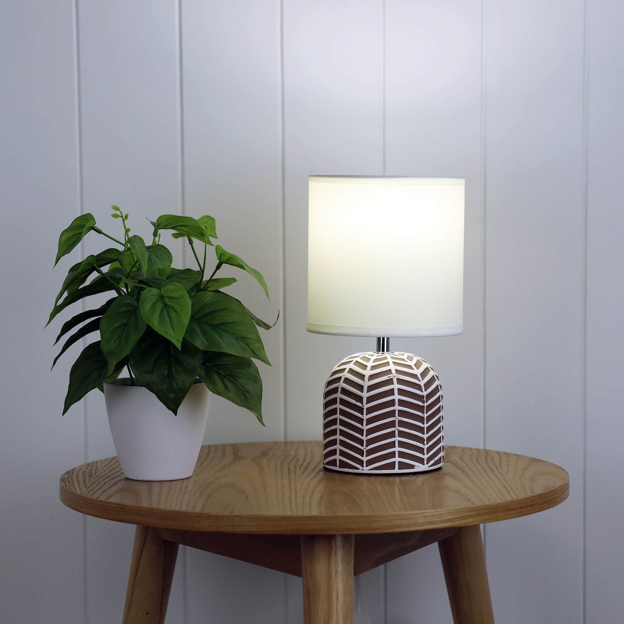 MANDY COMPLETE TABLE LAMP TAUPE - OL90119TP