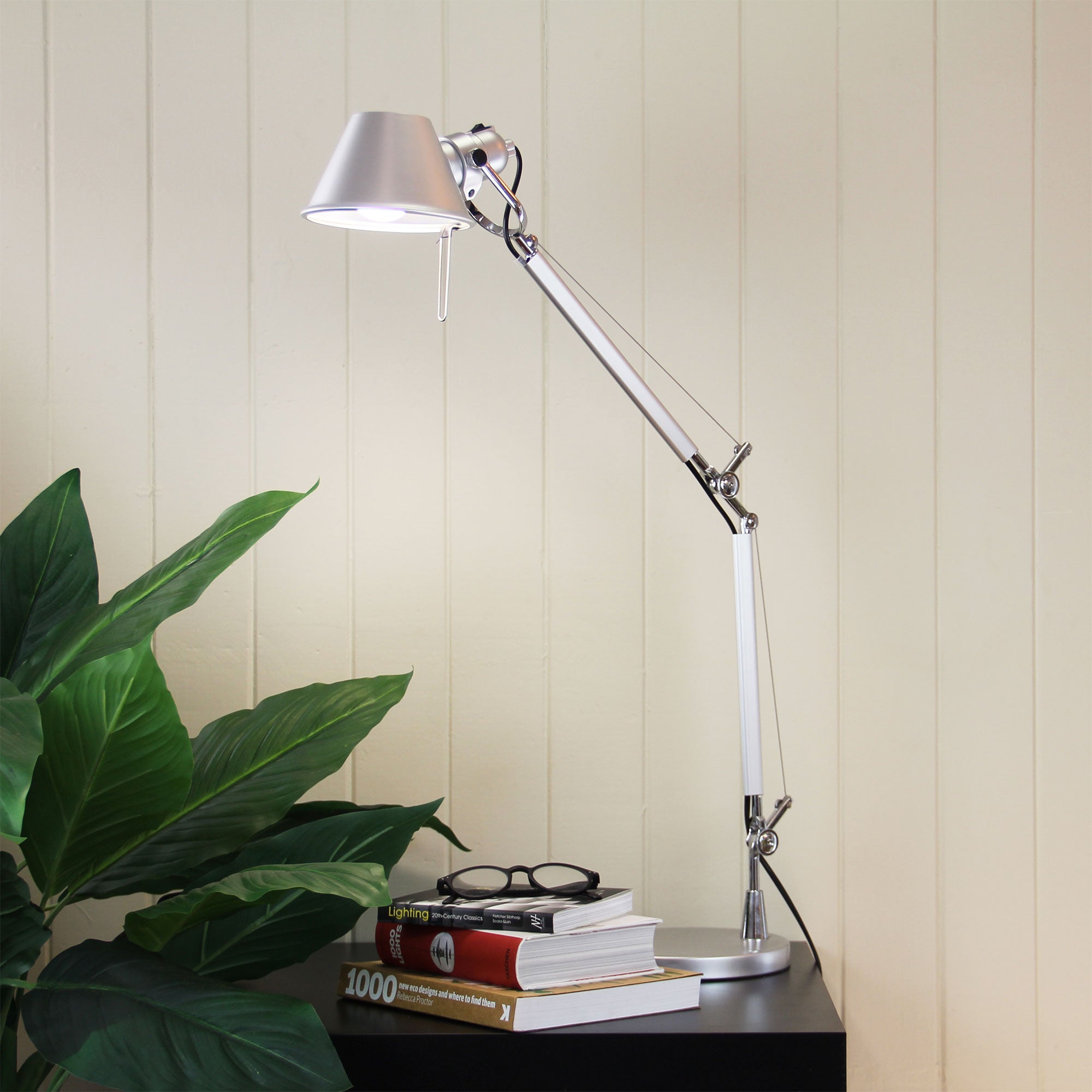 FORMA ADJUSTABLE DESK LAMP SILVER - OL92961SIL