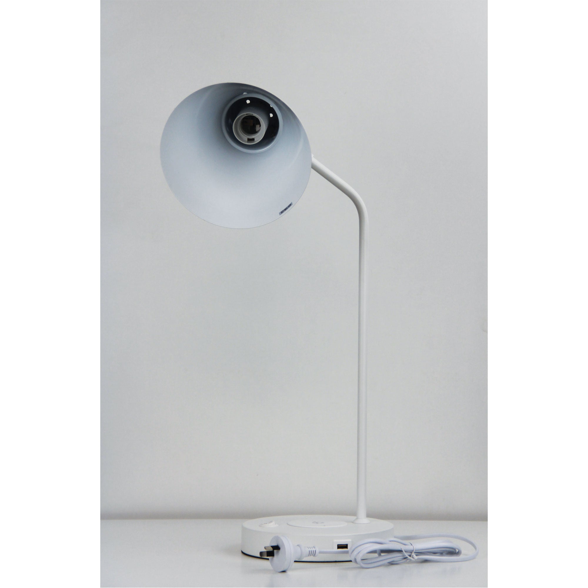 TARGA DESK LAMP White with USB - OL93952WH