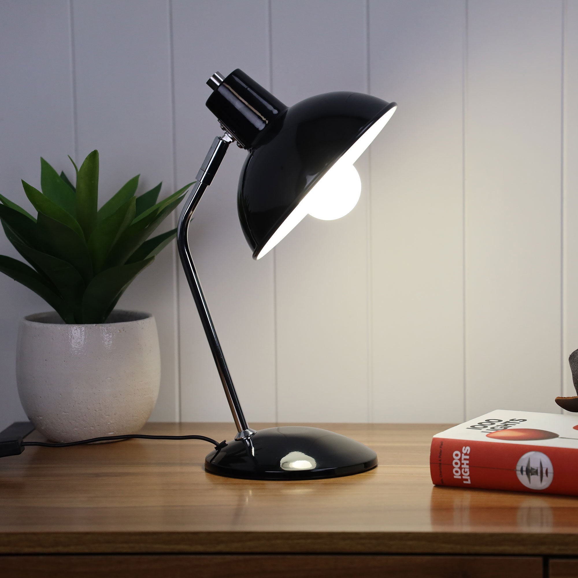 THEA DESK LAMP BLACK & CHROME - OL93961BK