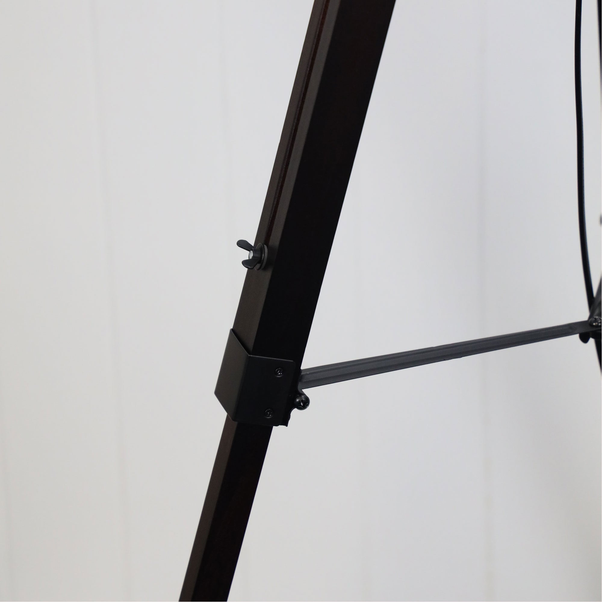 TREVI FLOOR LAMP BASE WALNUT E27 - OL97997WN