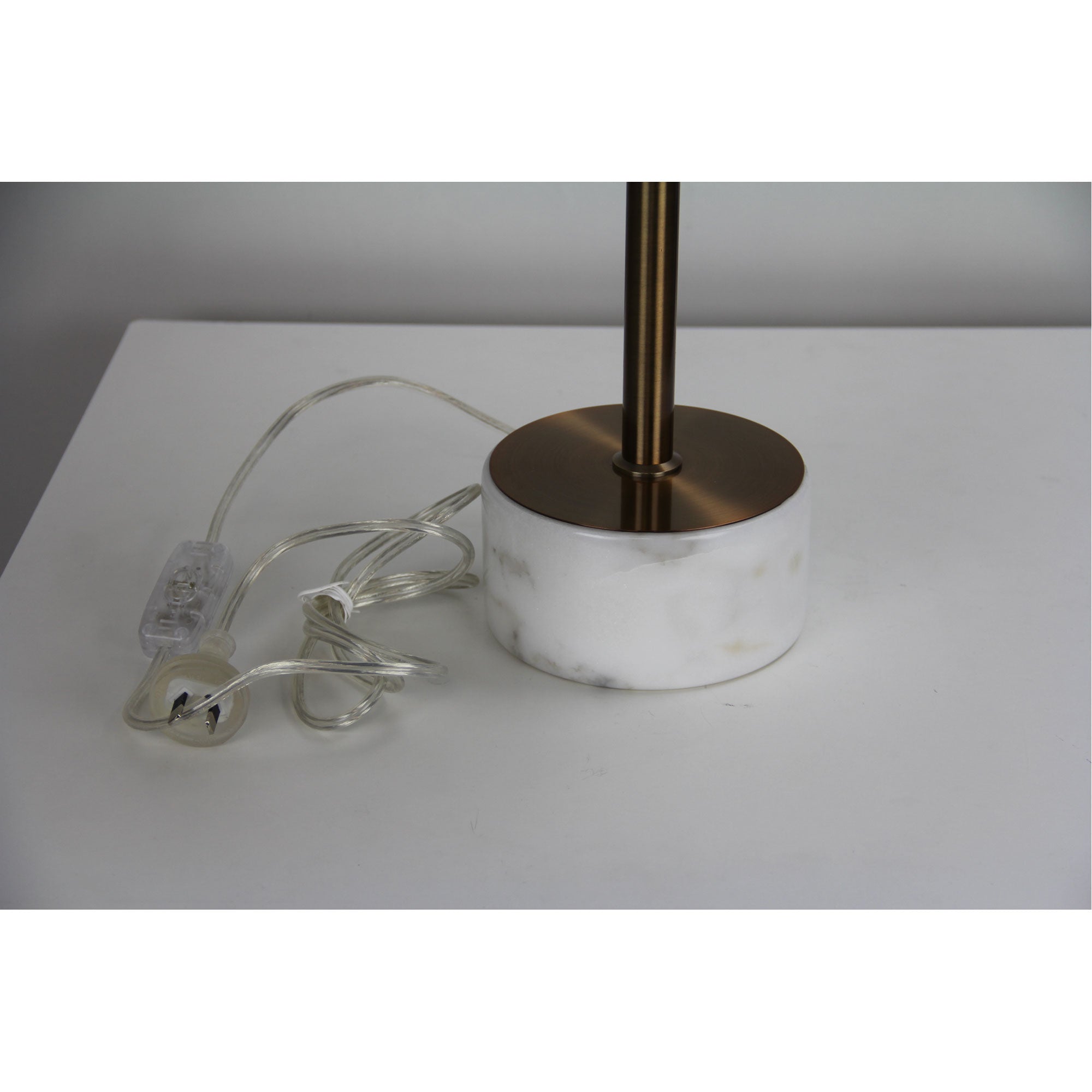 UMBRIA ADJUSTABLE COMPLETE TABLE LAMP - OL98832