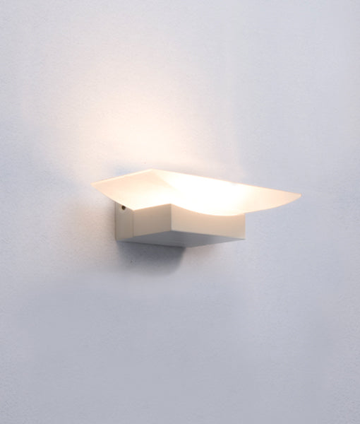WALL INTERNAL S/M CITY LED MATT WH CURVED UPLIGHT Phoenix CLA Lighting
