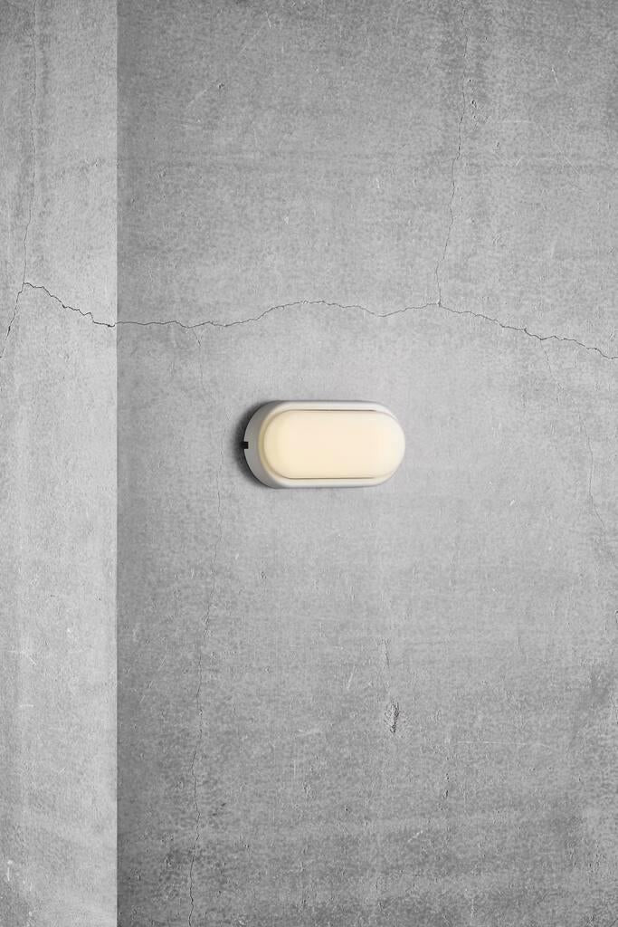 Cuba Bright Oval Wall Plastic, Aluminium White, Opal - 2019191001