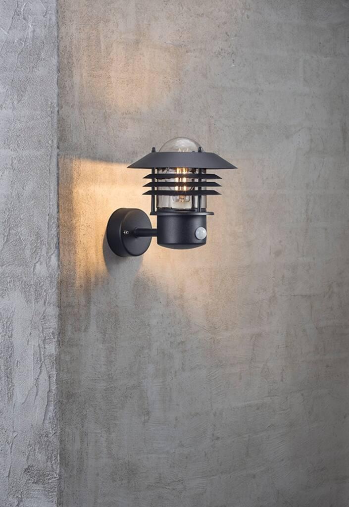 Vejers Sensor Wall Galvanized steel, Glass Black, Clear - 25101003