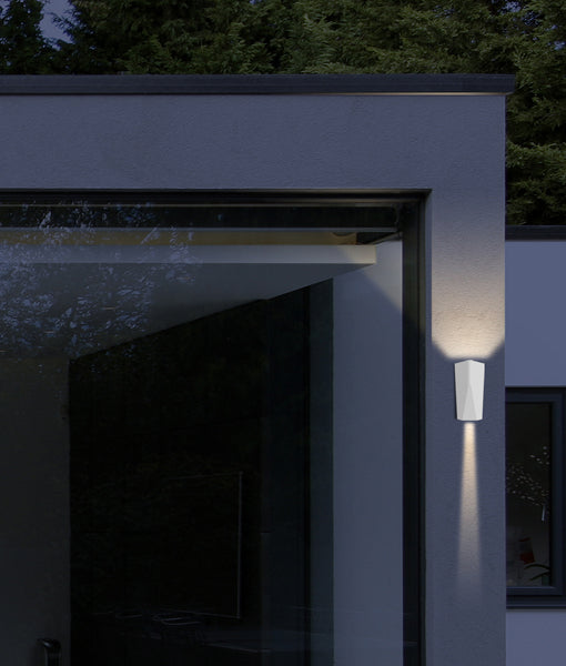 WALL LED S/M WH Up/Dn Wedge WIG2 CLA Lighting
