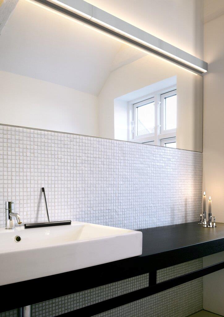 IP S16 Bath Metal, Plastic White - 84531001