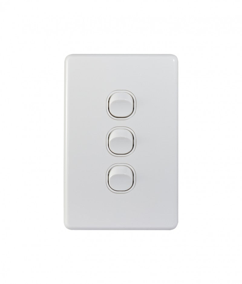Puma Switch Vertical 3 Gang 10AX/16A 250V (PUSWV3G) GSM