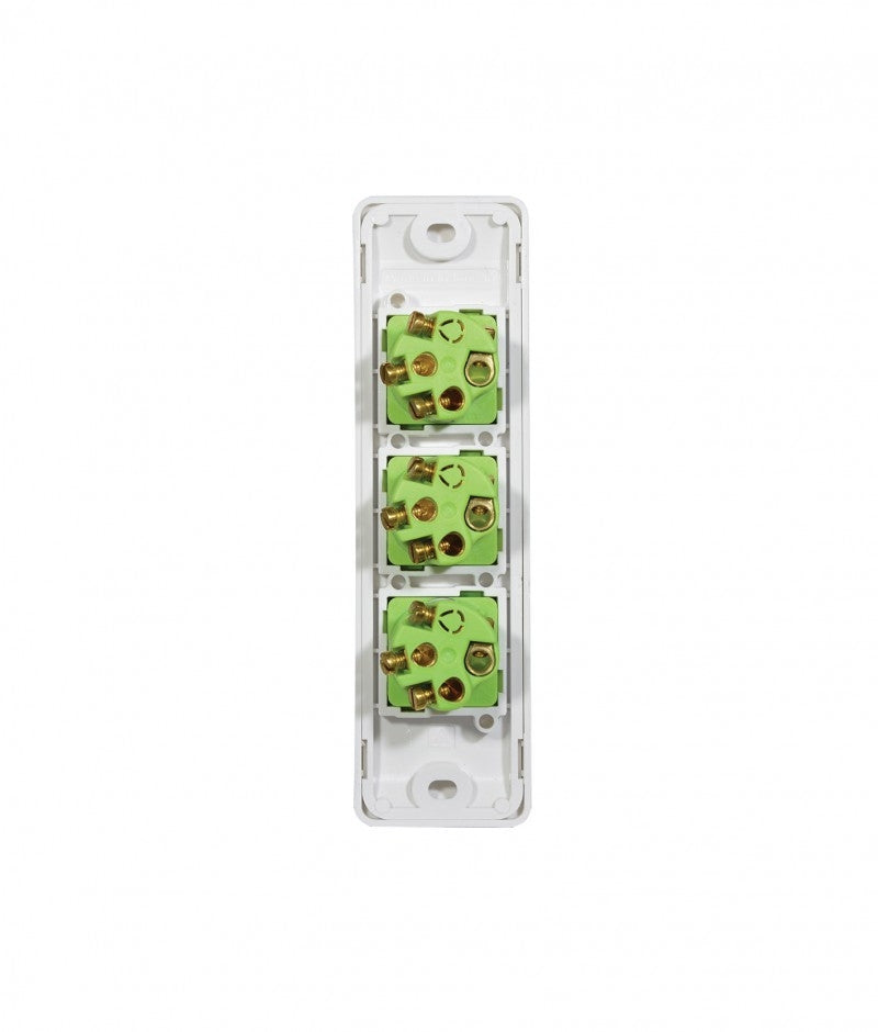 Leopard Switch Vertical Architrave 3 Gang 16AX/20A 250V (LESWVA3G) GSM