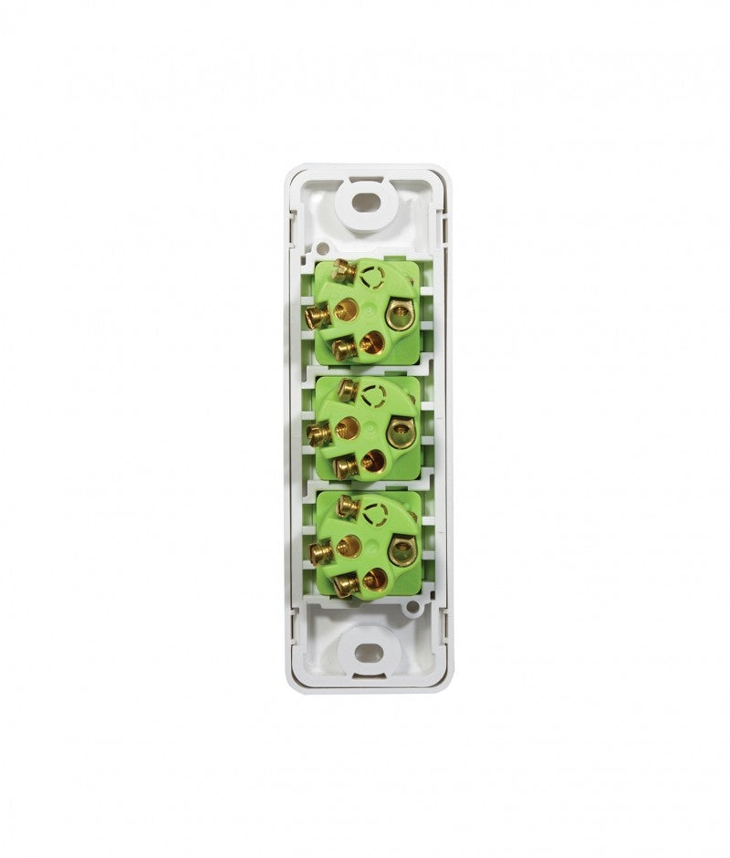 Cheetah Switch Vertical Architrave 3 Gang 16AX/20A 250V (CHSWVA3G) GSM