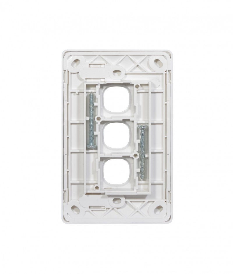 Leopard Switch Plate Vertical 3 Gang (LESWPV3GWHT) White GSM