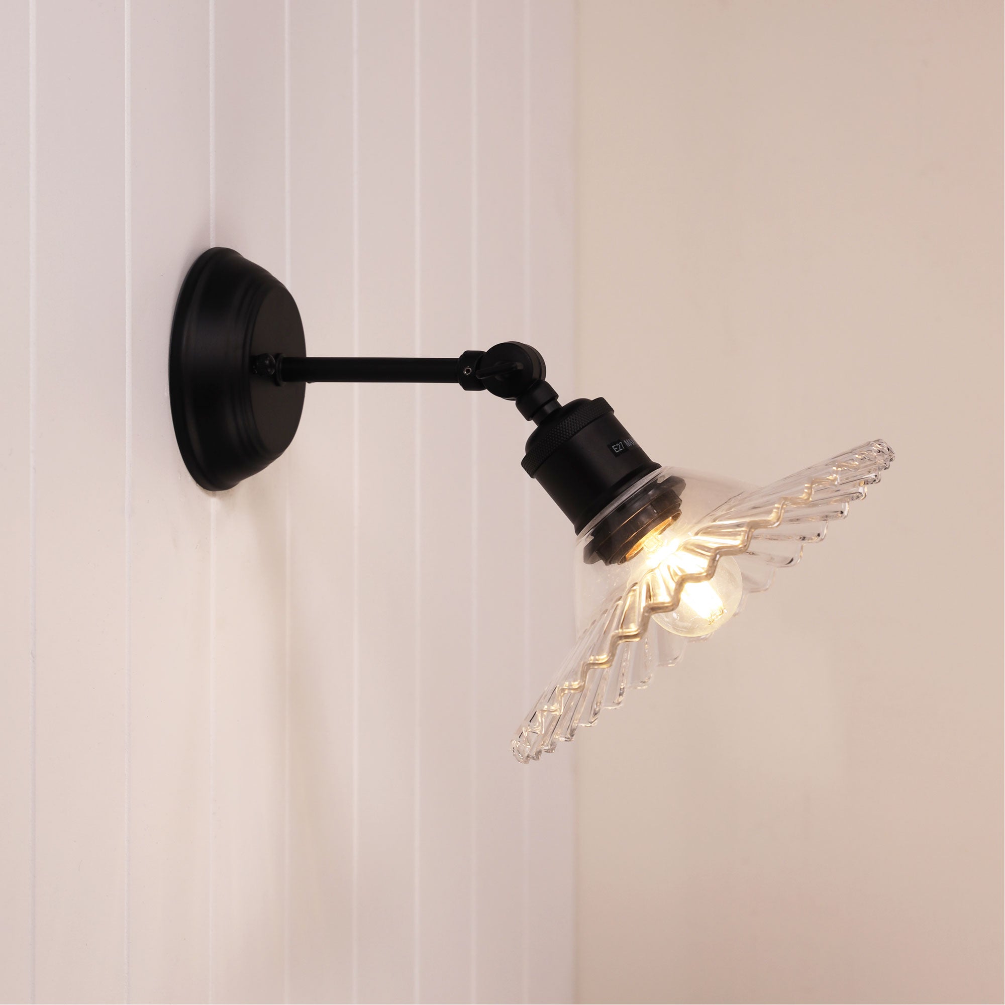 Oriel Lighting Croydon Wall Light Clear Glass Black