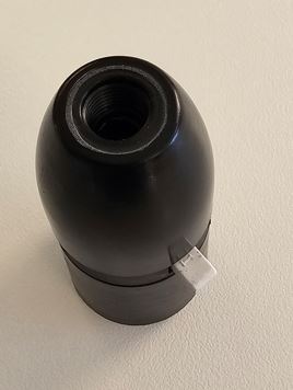 B22 10MM SWITCHED LAMP HOLDER BLACK