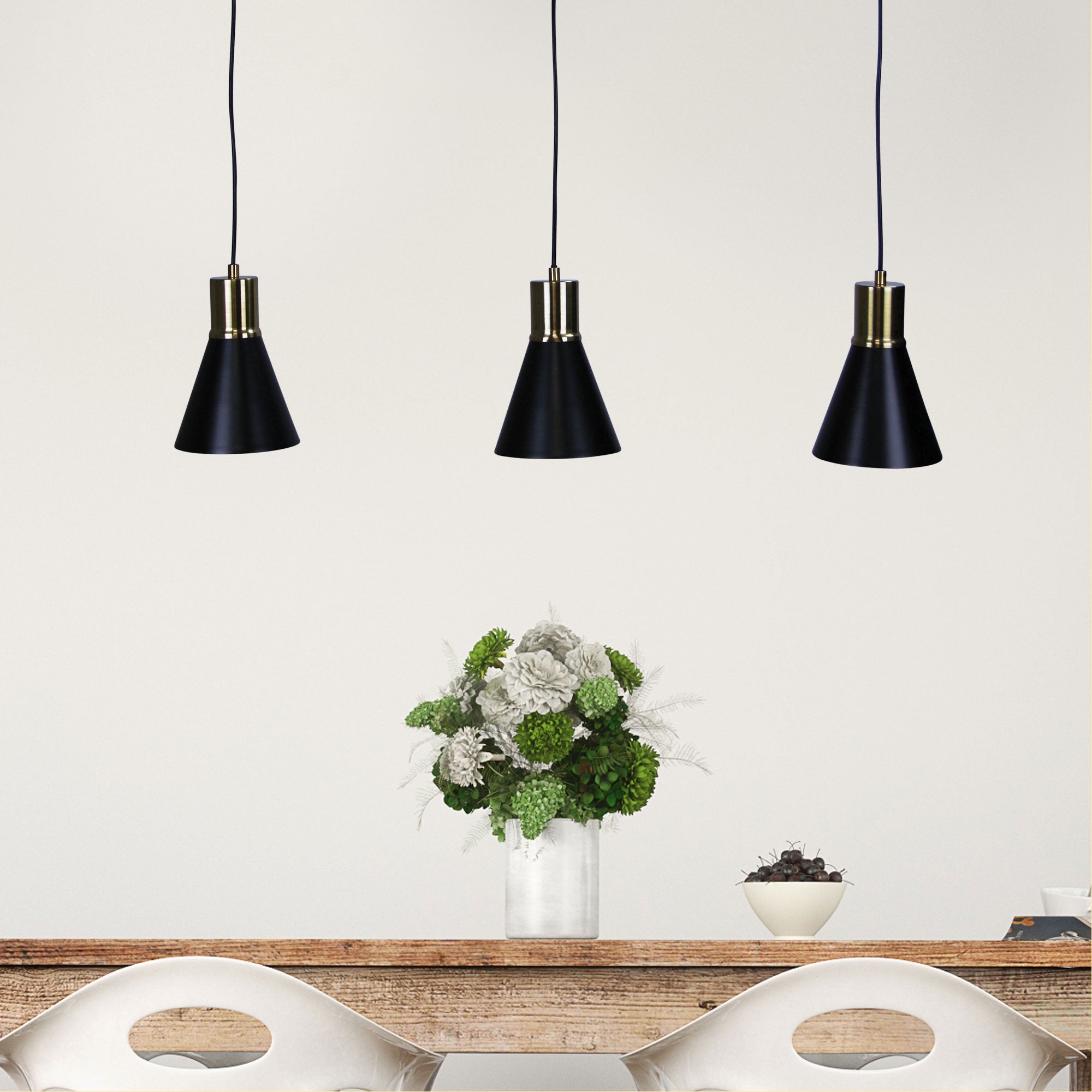 COMO 3 LIGHT ANTIQUE BRASS & BLACK PENDANT - OL67513AB