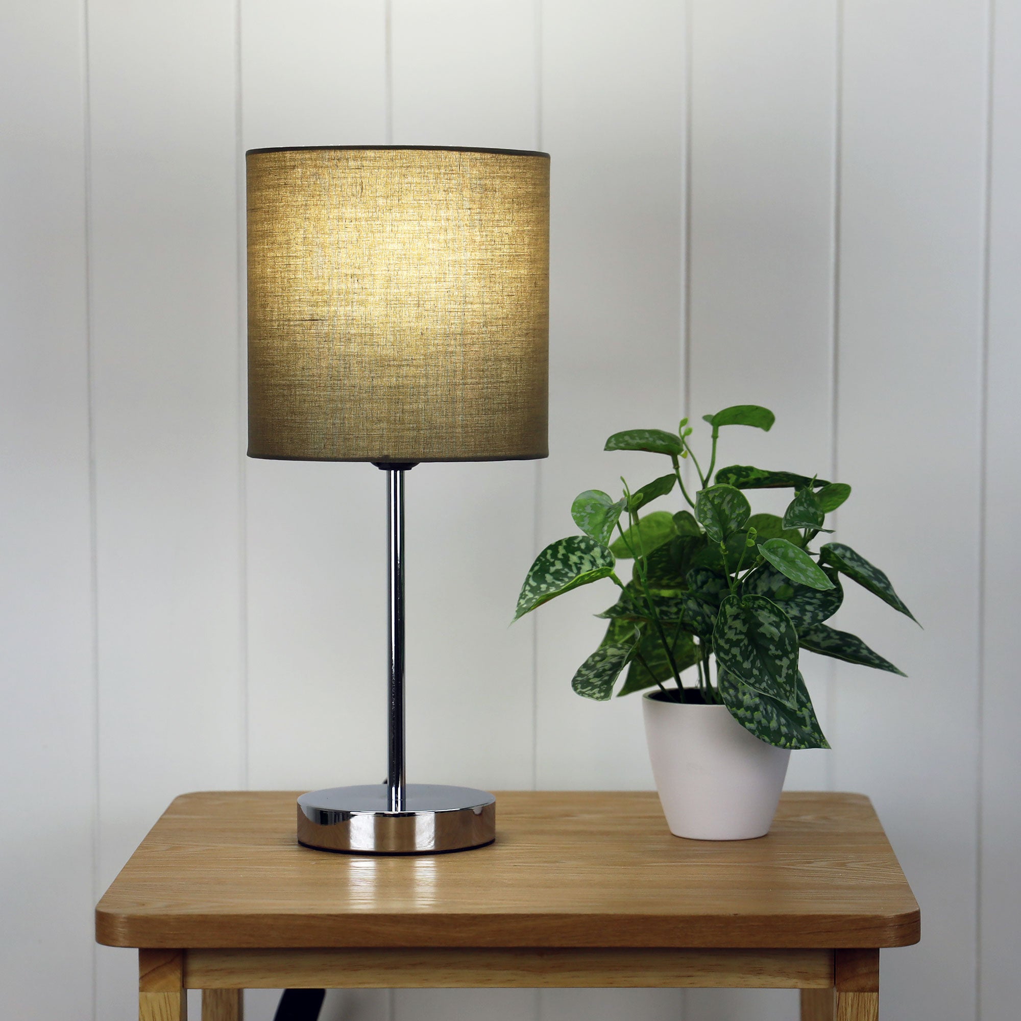 ZOLA TABLE LAMP CHROME / TAUPE SHADE - OL90120TP