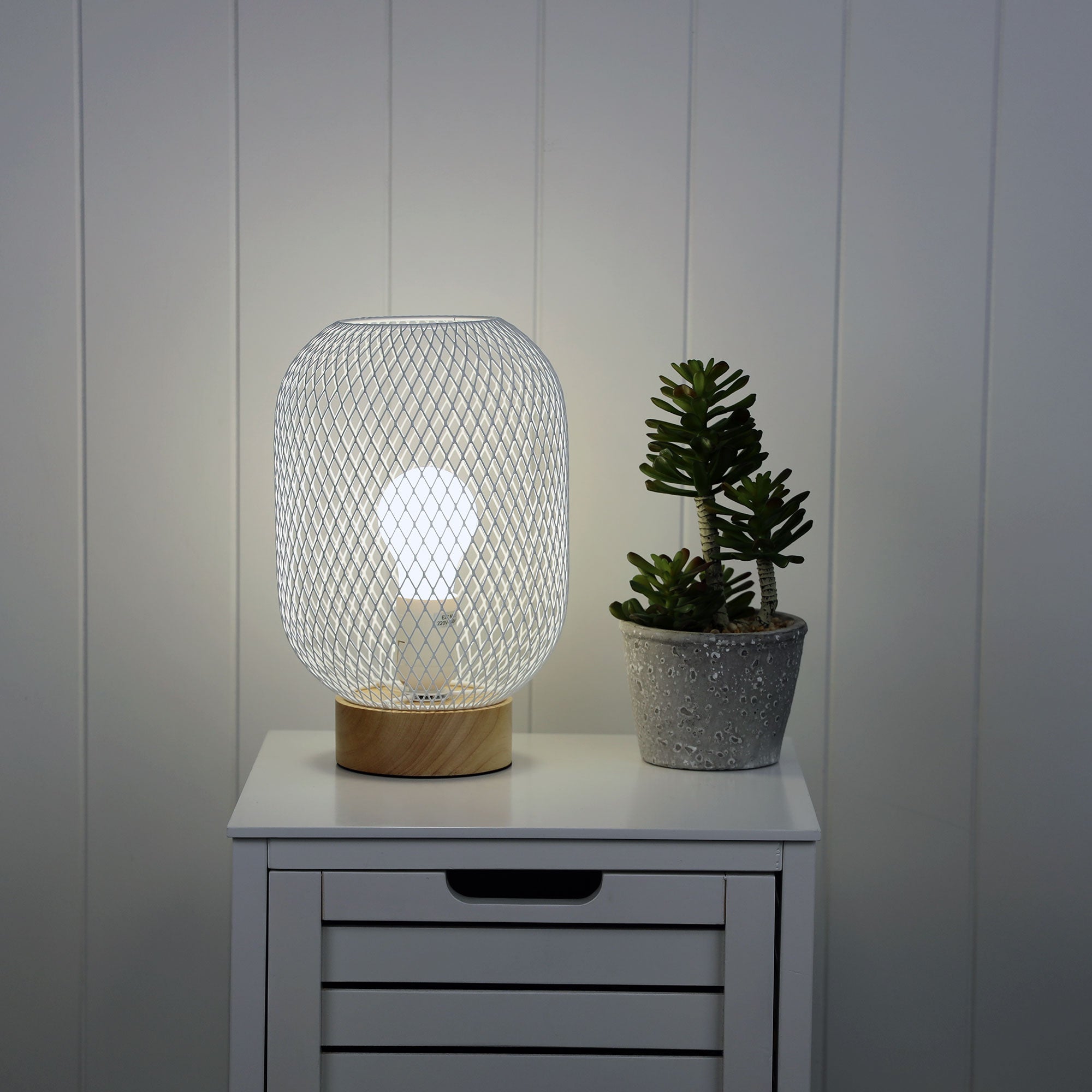 TILDA MESH TABLE LAMP WHITE - OL90130WH