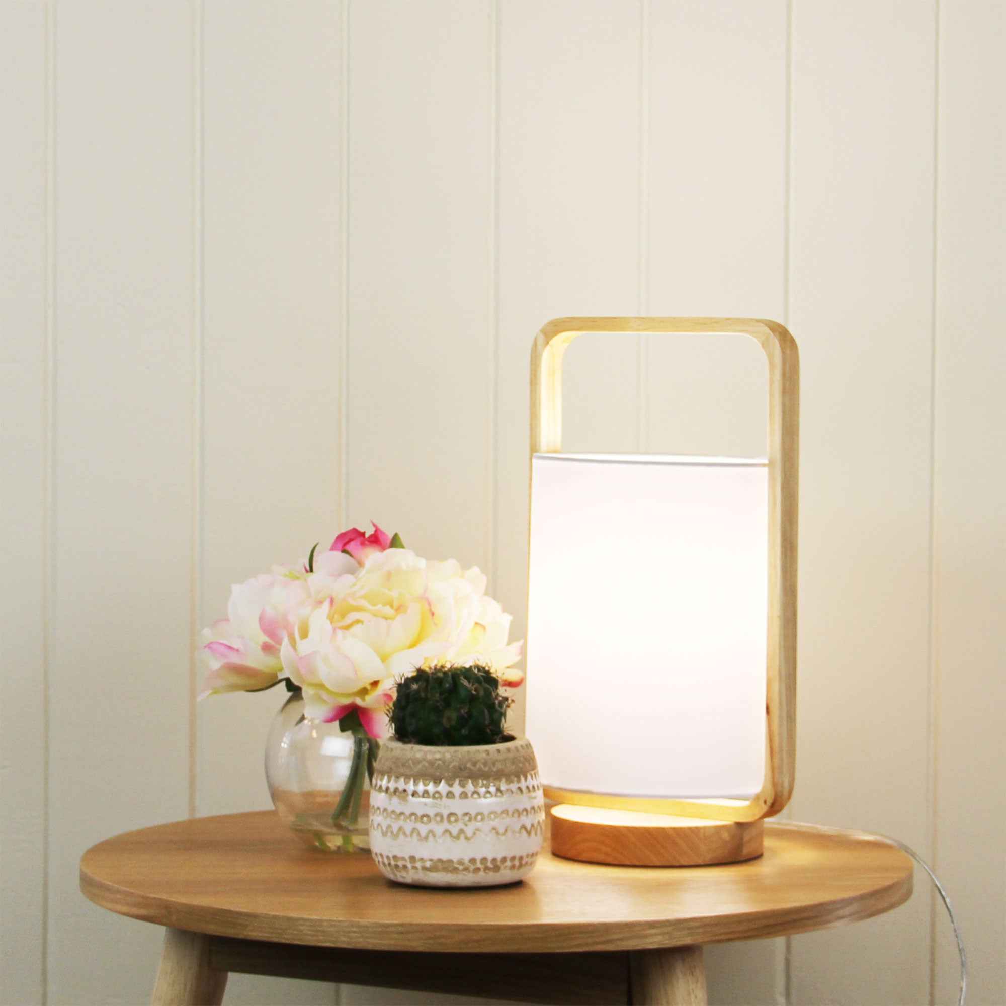 LUCIA TABLE LAMP WOOD / WHITE SHADE - OL93611WH