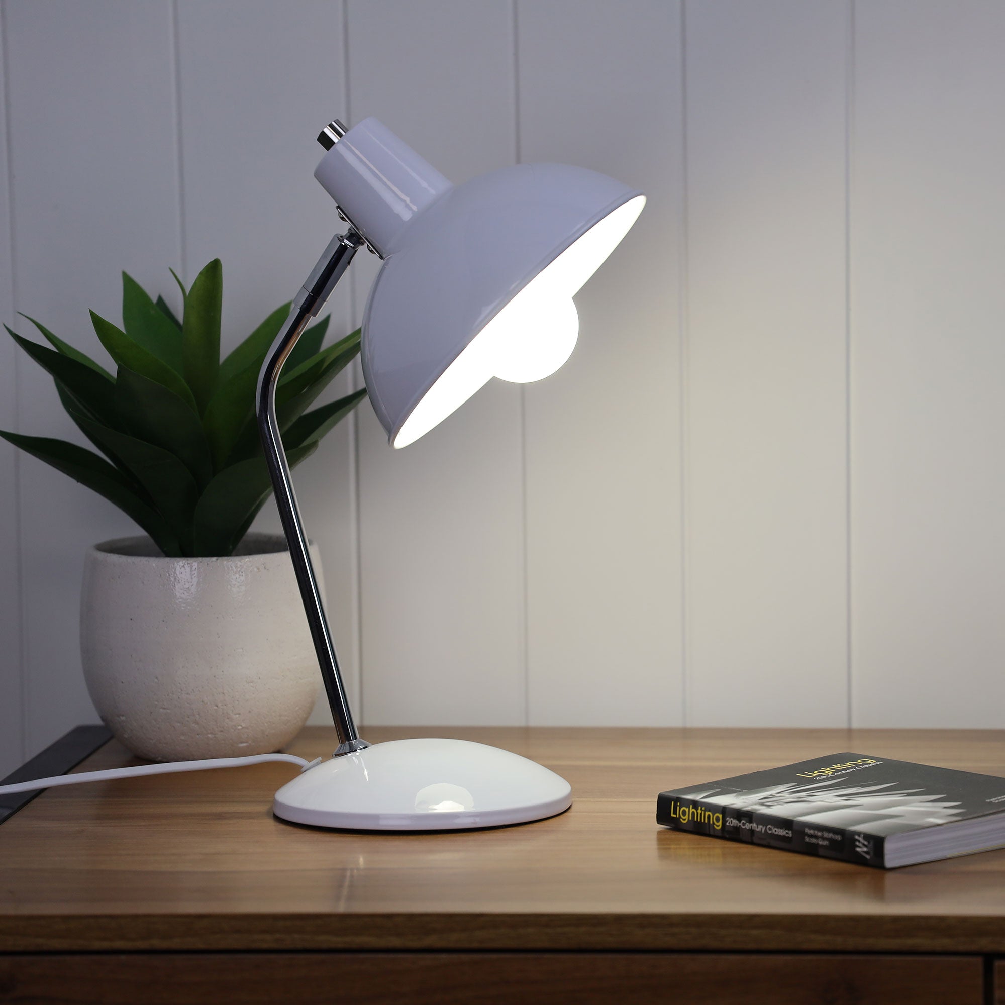 THEA DESK LAMP WHITE & CHROME - OL93961WH