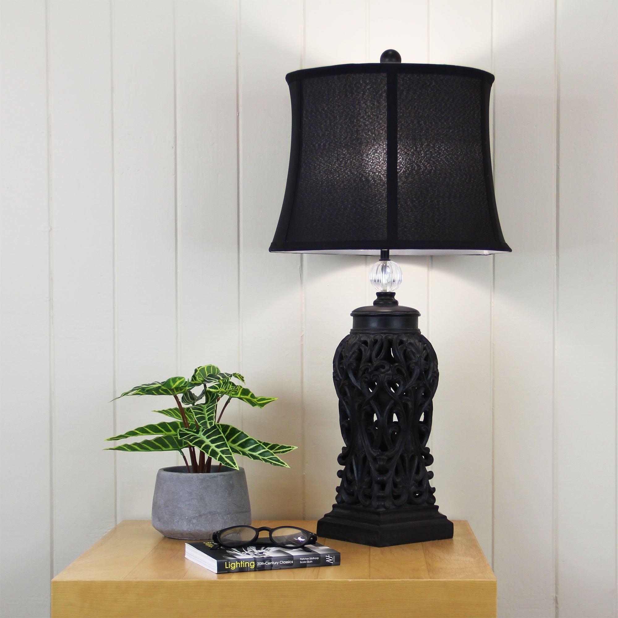 DORNE ANTIQUE BLACK CUT COMPLETE LAMP w/HARP - OL97976BK