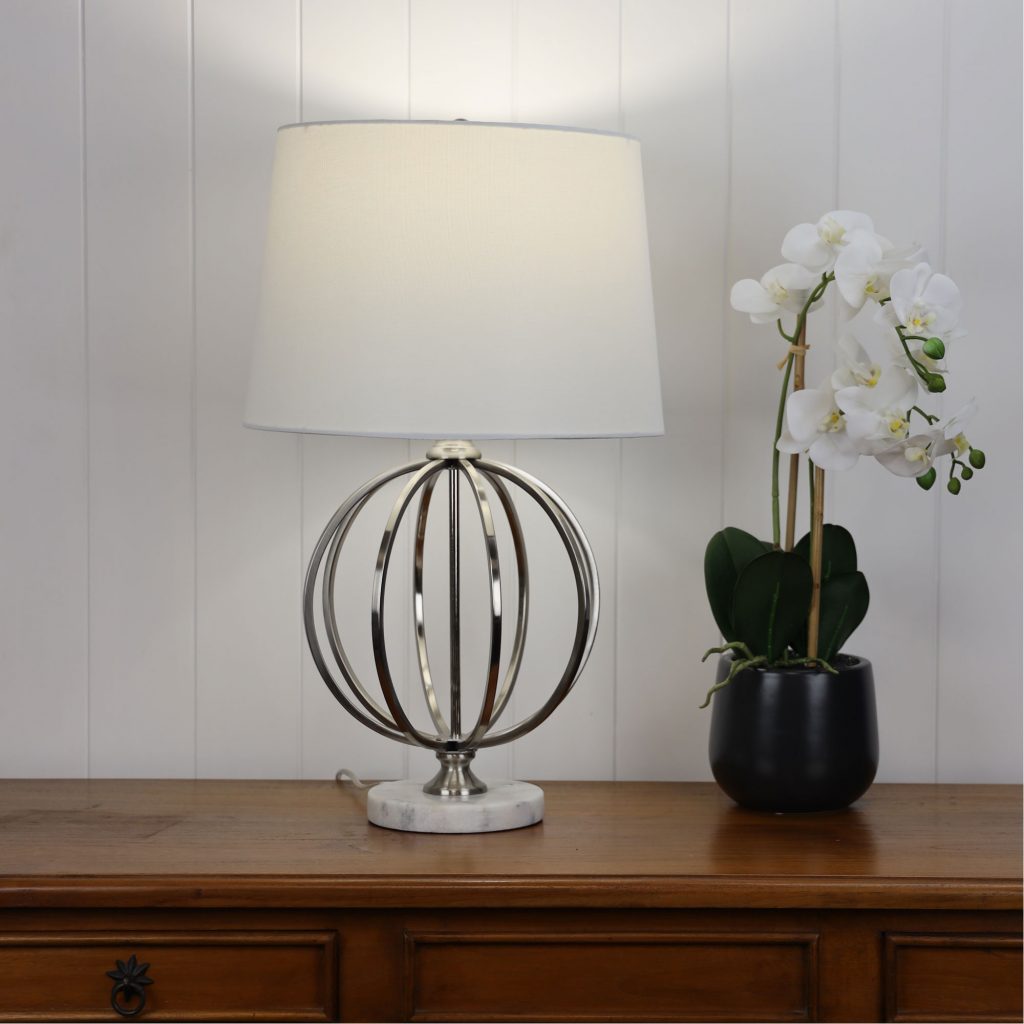 VINCHY TABLE LAMP w/ HARP SHADE OL98891