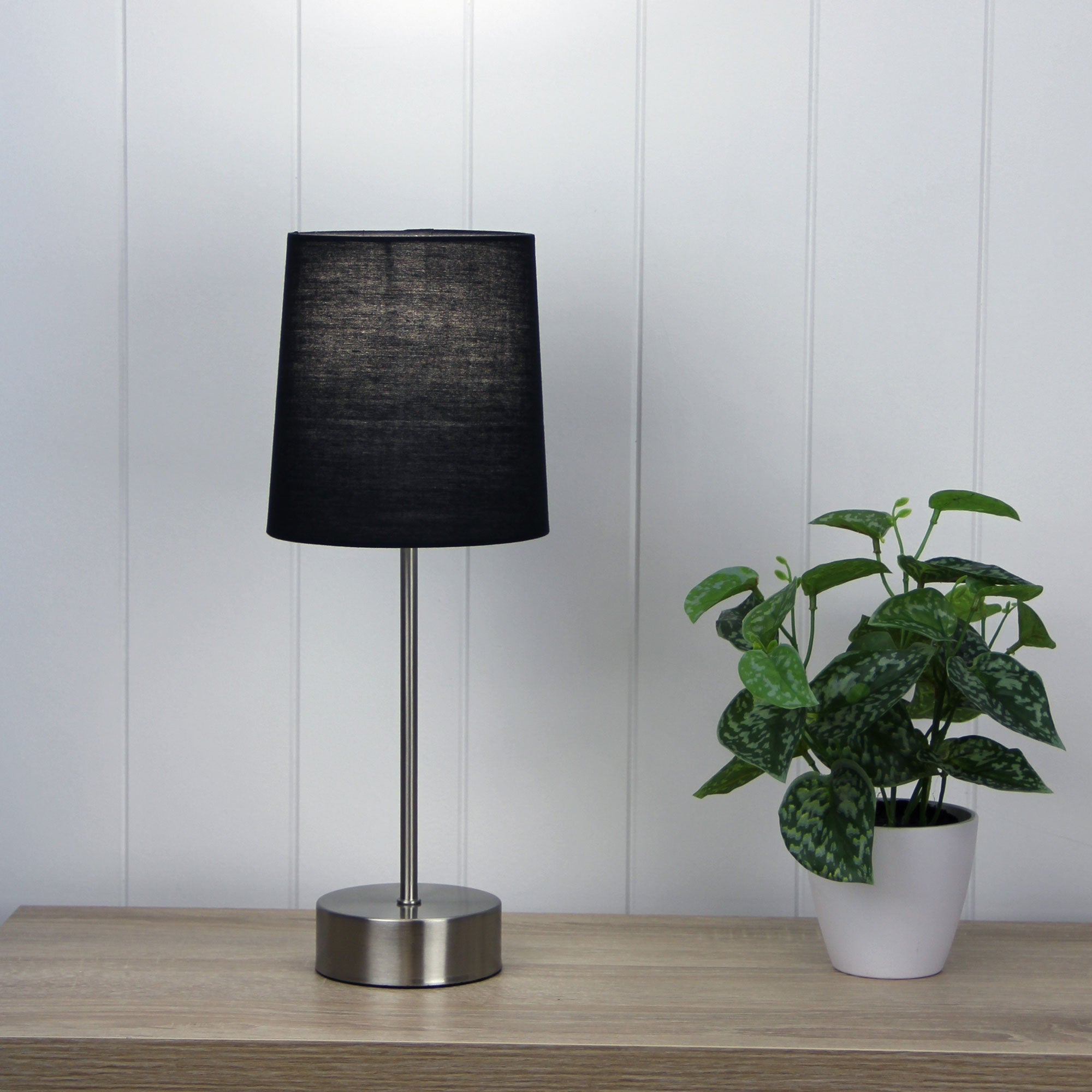 LANCET TOUCH LAMP w/ BLACK SHADE ON-OFF - OL99467BK