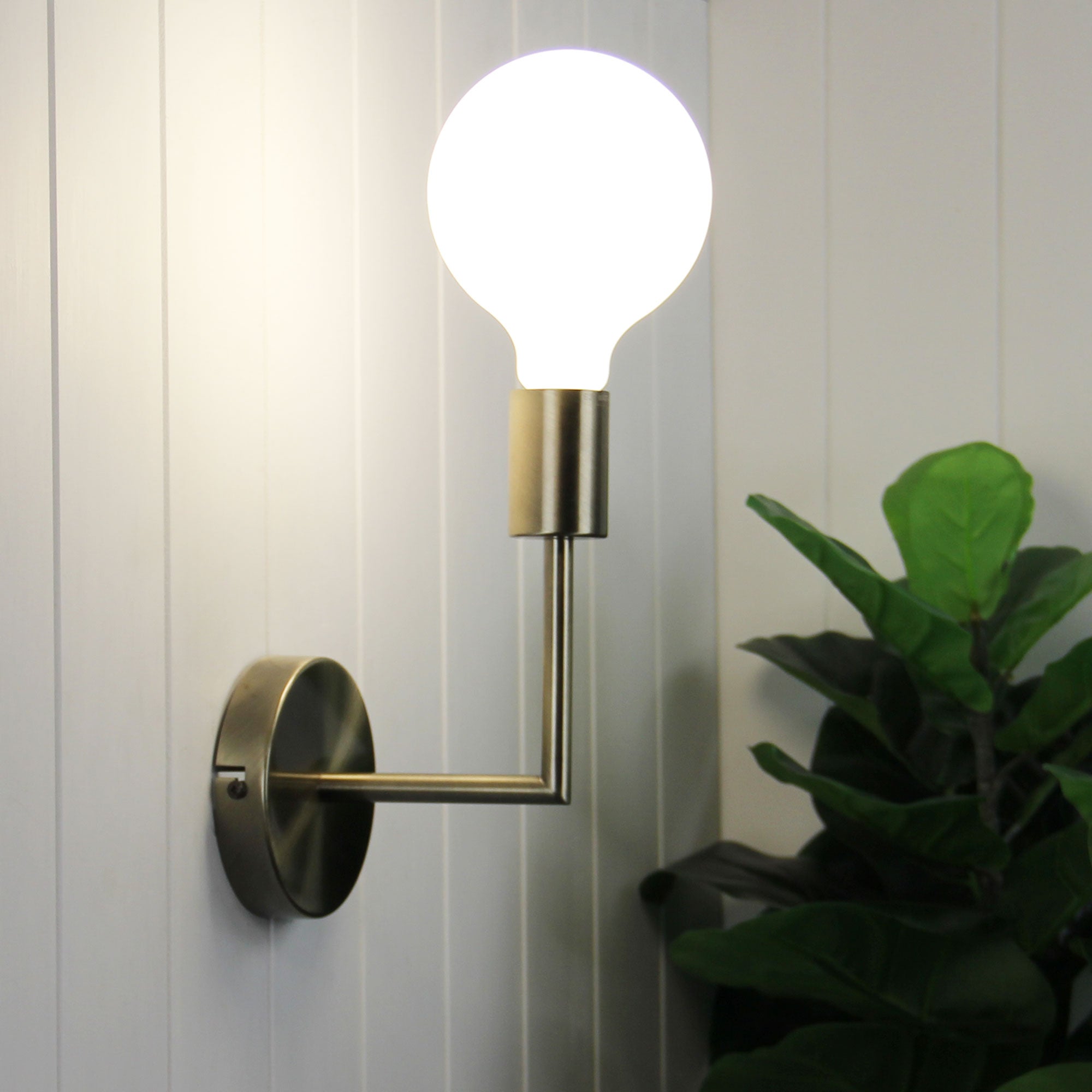 CHELSEA WALL LIGHT Antique Brass Matching Antique Brass - SL64401AB