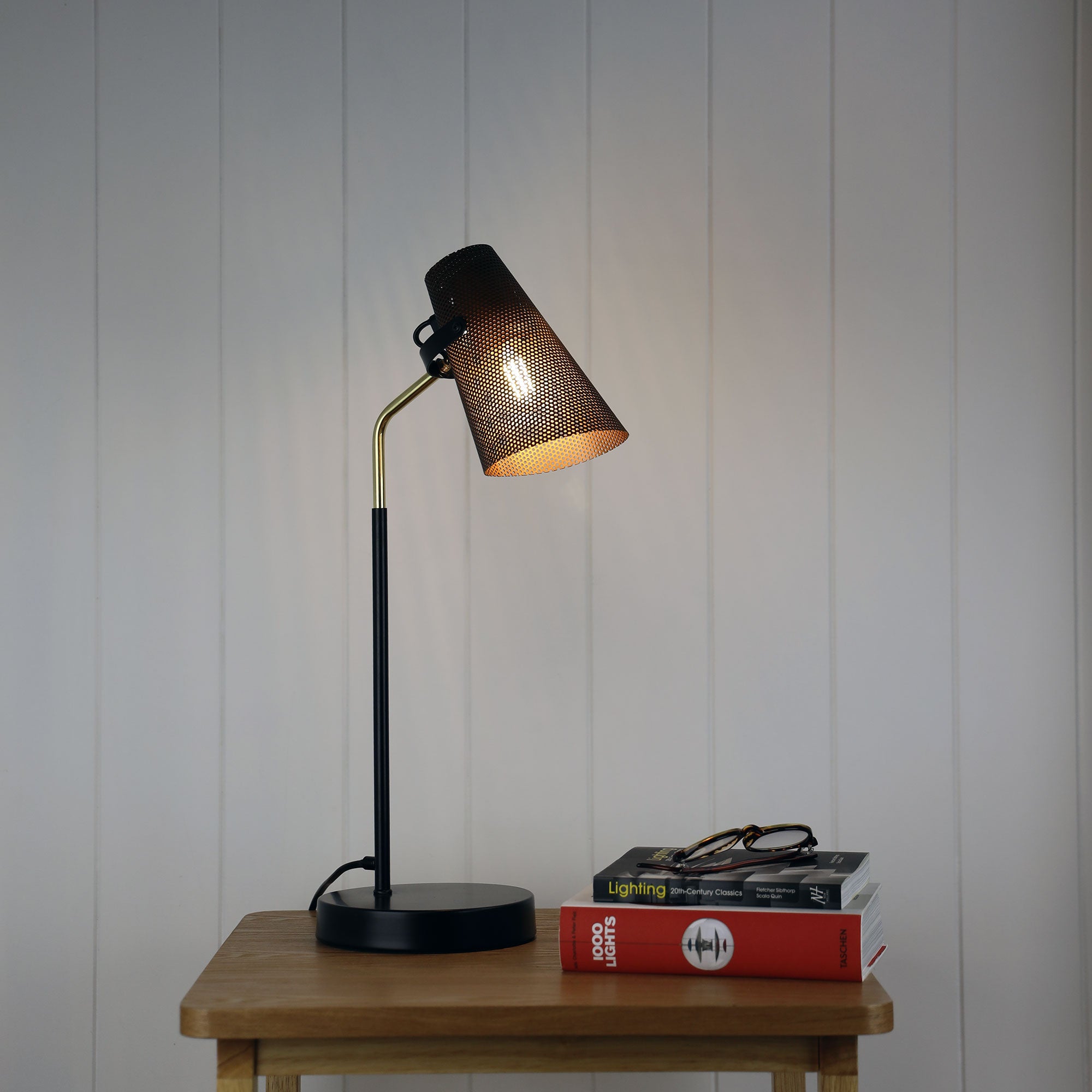 PERFO DESK LAMP BLACK & BRASS DESK LAMP - SL98831AB